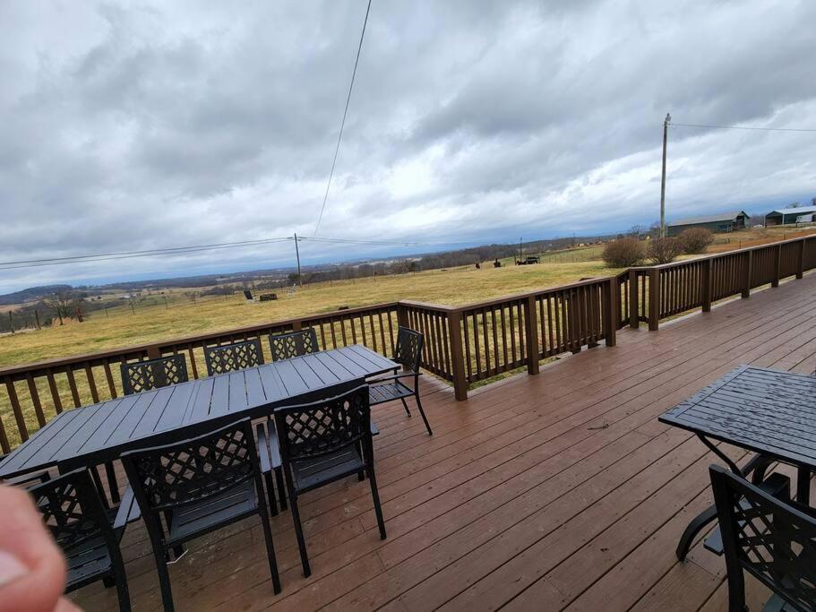 Spacious Family Farmhouse Pikeville Extérieur photo